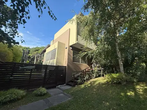 Casa Venta Mar Azul 2 cuadras del mar 