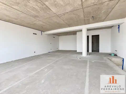 Oficina 4 ambientes con 3 baños