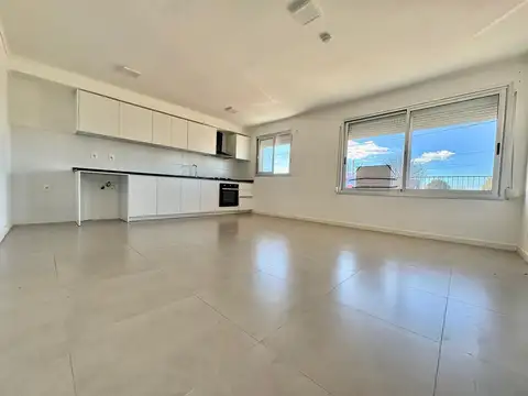 Alquiler Apartamento 2 Dormitorios Cochera, Pando