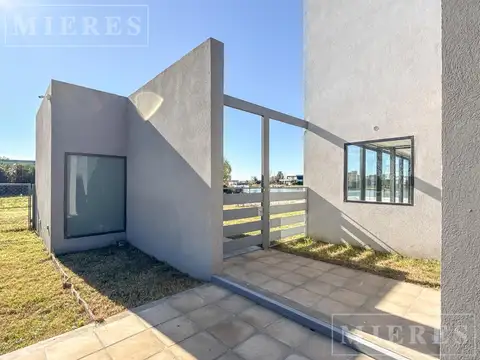 Casa en Venta en El Cantón - Norte, USD 370.000