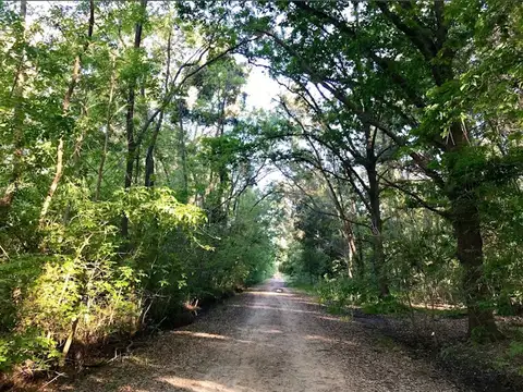 VENTA de TERRENO en el Barrio LOS BOSQUECITOS