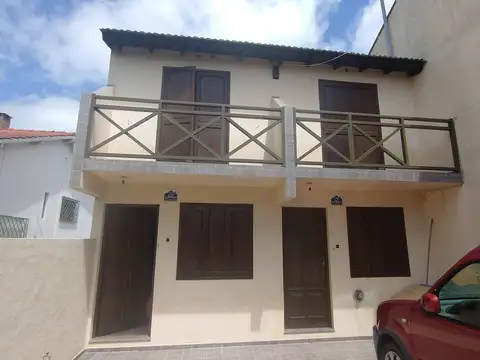 Duplex impecable a tres cuadras del mar