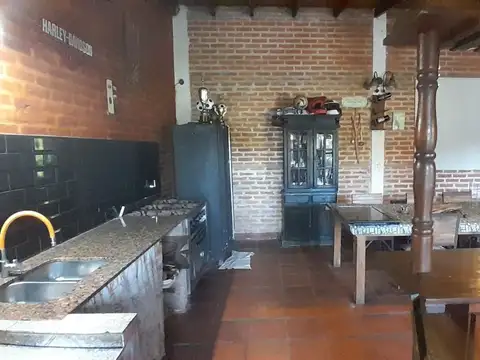 VENTA CASA 3 AMB CON QUINCHO Y PILETA JOSE C.PAZ