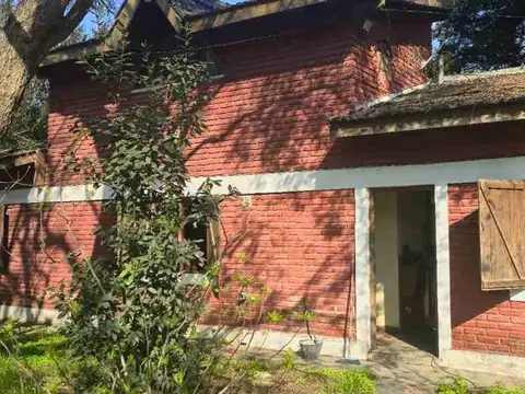 Casa 2 ambientes con 1 baño