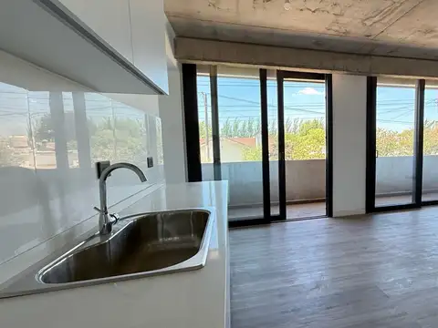 Departamento en Alquiler con 1 cocheras