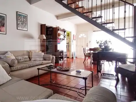 Depto Tipo Casa en Venta 20 años