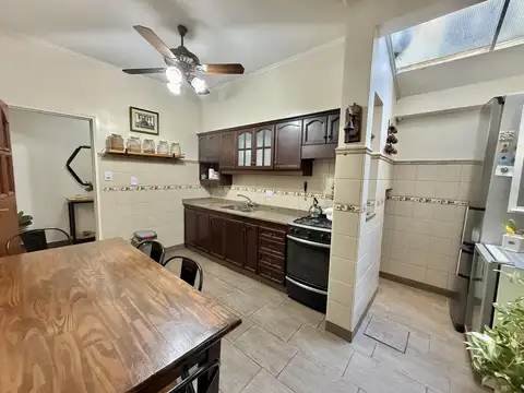 Depto Tipo Casa en Venta en Castelar Norte, USD 110.000