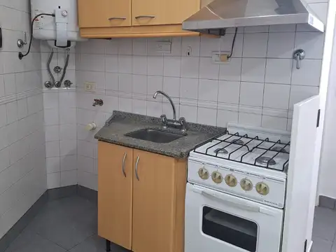 Depto Tipo Casa en Alquiler de Monoambiente