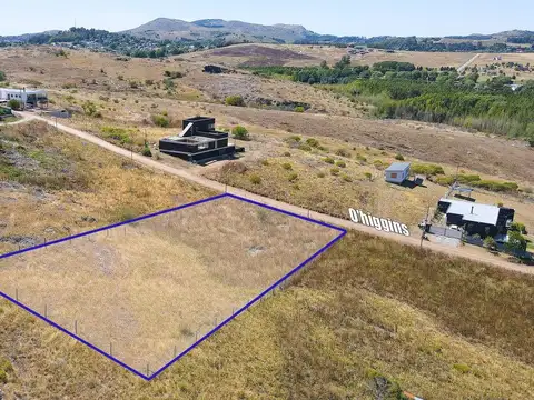 VENDO AMPLIO LOTE EN TANDIL