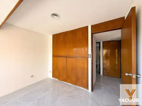 Departamento en venta - 3 Dormitorios 3 Baños - Cochera - La Plata