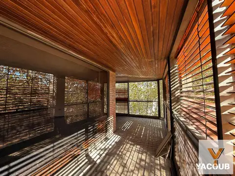 Departamento en venta - 3 Dormitorios 3 Baños - Cochera - La Plata