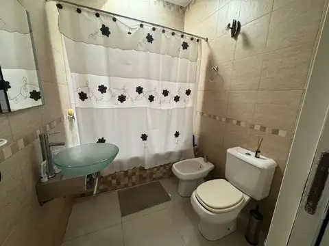 Casa en Venta en Temperley, USD 64.000