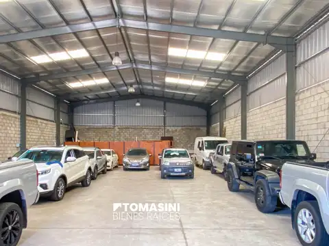 Galpon en Alquiler en Mundialista, USD 3.000