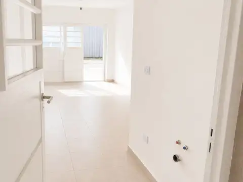 Depto Tipo Casa en Venta de 2 dormitorios