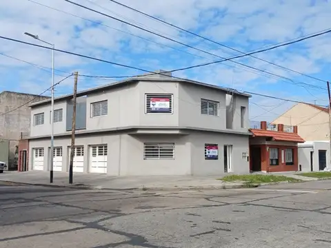 Depto Tipo Casa 3 ambientes con 1 baño