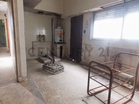 VENTA PROPIEDAD A RECICLAR CENTRO DE WILDE