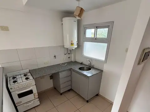 Excelente Departamento de 1 dormitorio en alquiler ubicado en calle 68 e/8, La Plata