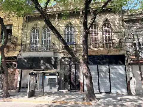 ALQUILER PH  3 AMBIENTES CON PATIO LA BOCA