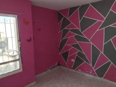 Casa 3 ambientes con 1 baño