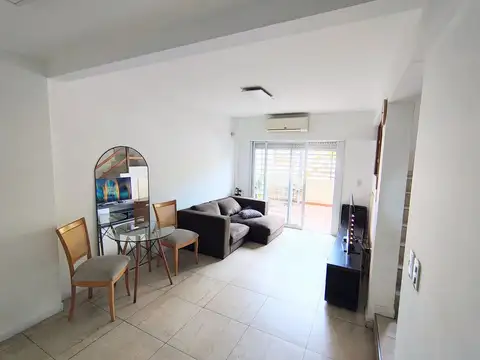 Depto Tipo Casa en Venta en Caballito, USD 179.900