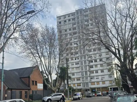 14 DE JULIO 100, Piso 2