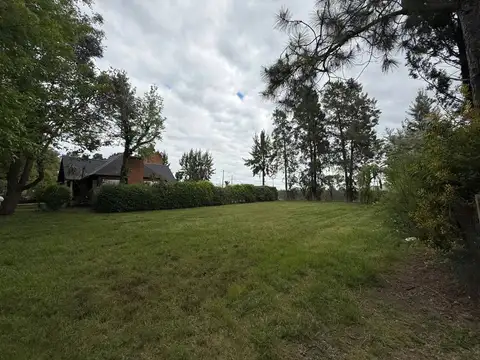 Lote de 706 m2 Barrio Las fuentes - Tristan Suarez