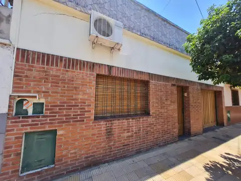 4 AMB CON DEPOSITO DE TRABAJO Y GARAJE OPORTUNIDAD!