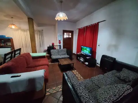 Casa en Venta en Quilmes, USD 92.000