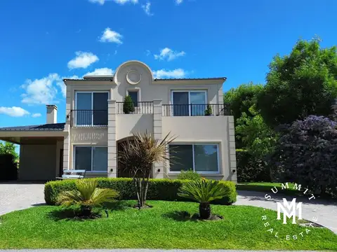 Casa en Venta de 4 dormitorios