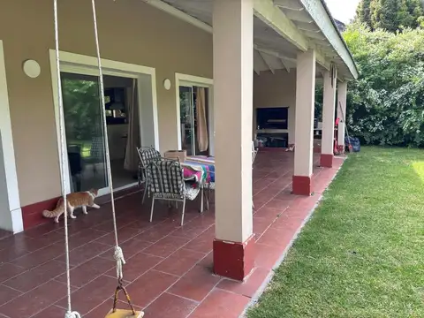 CASA ALQUILER  BARRIO PARQUE BUEN RETIRO 