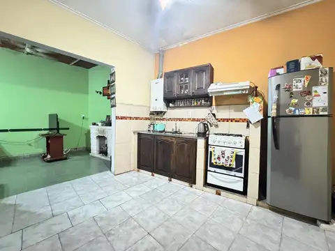 Casa al frente en Echesortu