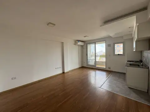 AV. FRANCIA 855 , Piso 9