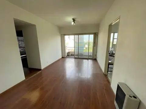 3 AMB FRENTE CON 2 BALCONES Y LAVADERO, CENTRICO, APTO PROF