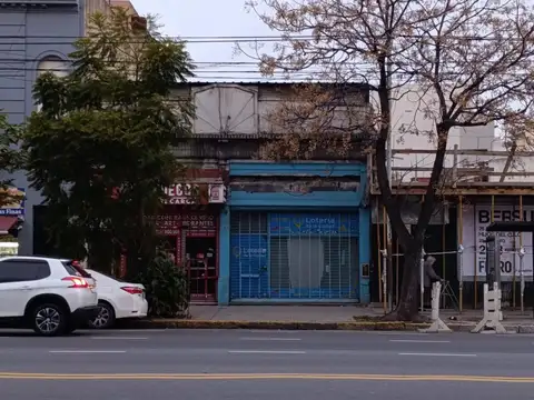 Avenida Rivadavia 8100
