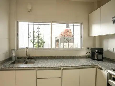 VENTA Casa 3 ambientes con Garage, Patio y Terraza