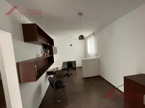 Depto Tipo Casa en Alquiler de 2 dormitorios