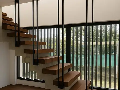 Casa en Alquiler en Grand Bell, USD 2.200