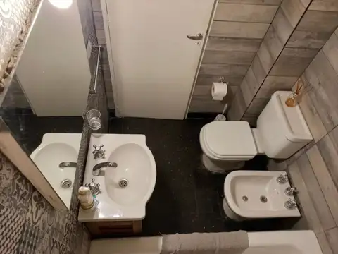 2 AMBIENTES FLORESTA APTO CREDITO BUENA UBICACION