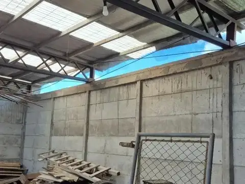 Galpón en Villa Elvira