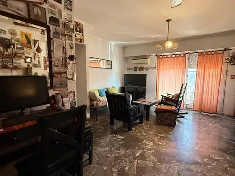 Depto Tipo Casa en Venta de 3 ambientes