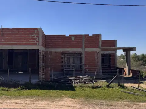 Casa a Terminar en Venta Colón Entre Ríos