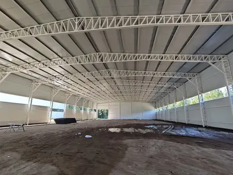 Alquiler Nave Industrial docks de carga Moreno