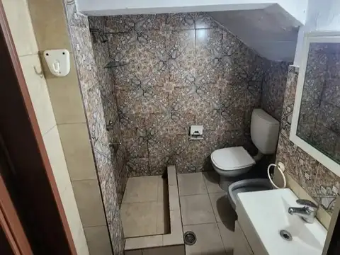 Depto Tipo Casa en Venta con 1 cocheras