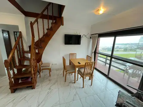 E Carriego 100, Piso 3