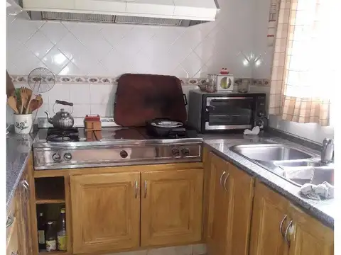 Casa en Venta en Garin, USD 130.000
