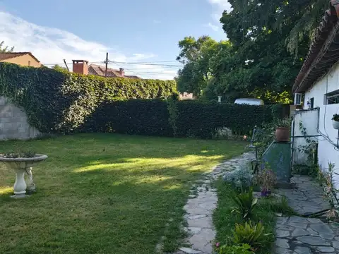 Casa en Venta con 1 cochera