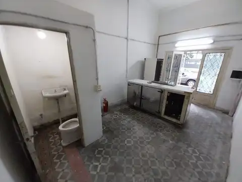 Local en Alquiler en Rosario, $ 450.000