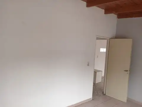 Colonia 4000, Piso 1