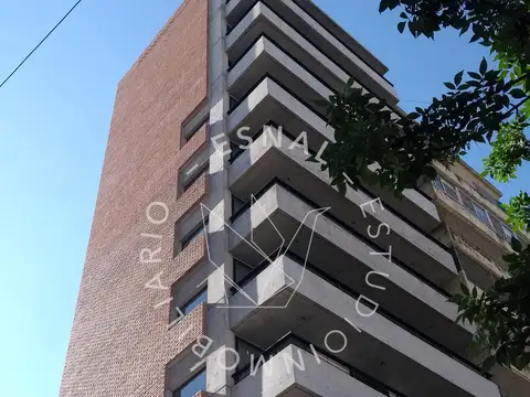 Italia 300, Piso 05