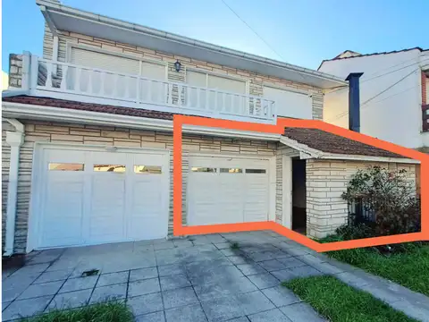 Derqui 1000, Piso PB